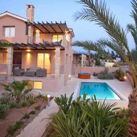 Villa Kartiela Sandy Beach Villas - Private Pool - Jacuzzi - Private Beach Area 폴리스 외부 사진