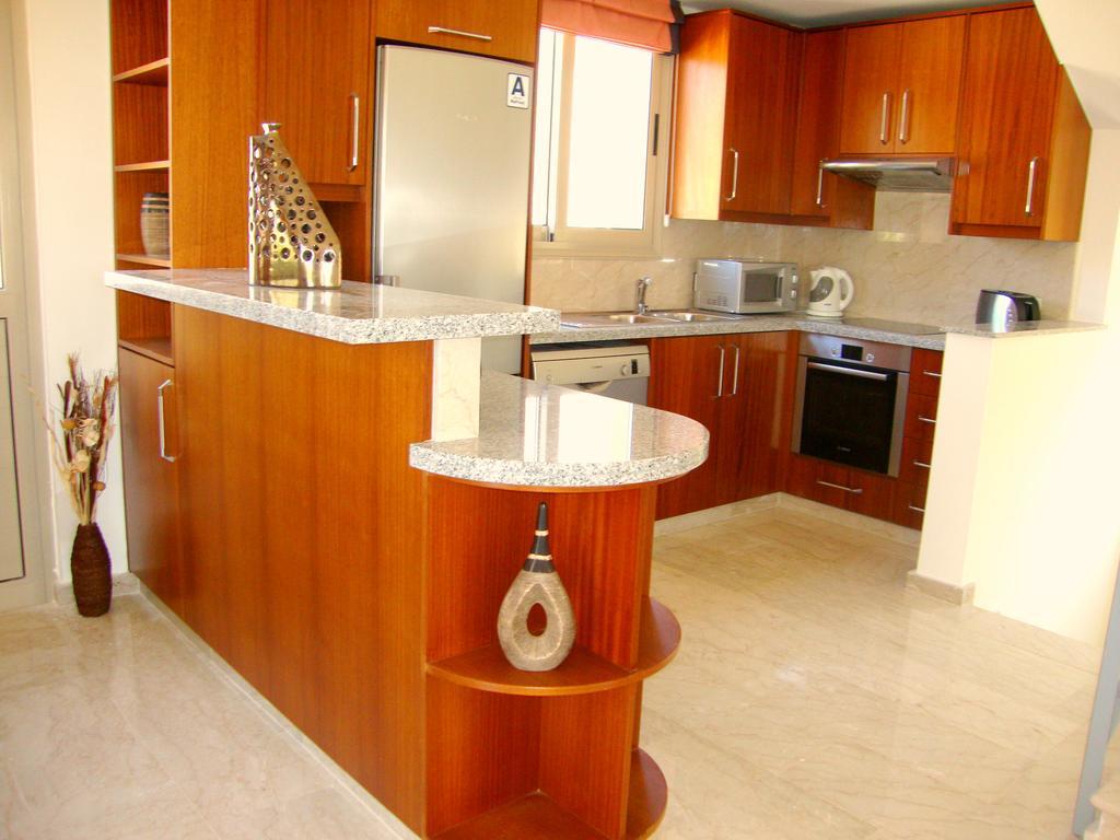 Villa Kartiela Sandy Beach Villas - Private Pool - Jacuzzi - Private Beach Area 폴리스 외부 사진
